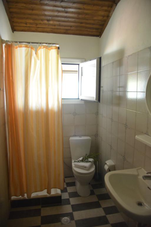 Pension Ipiros Gouvia Ruang foto